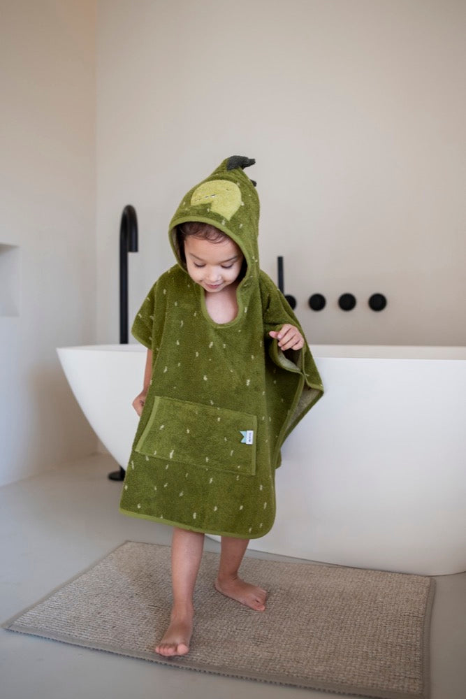 Super water-absorbent bathing ponchos